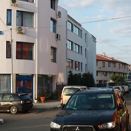 In Blue Marine Apartman *